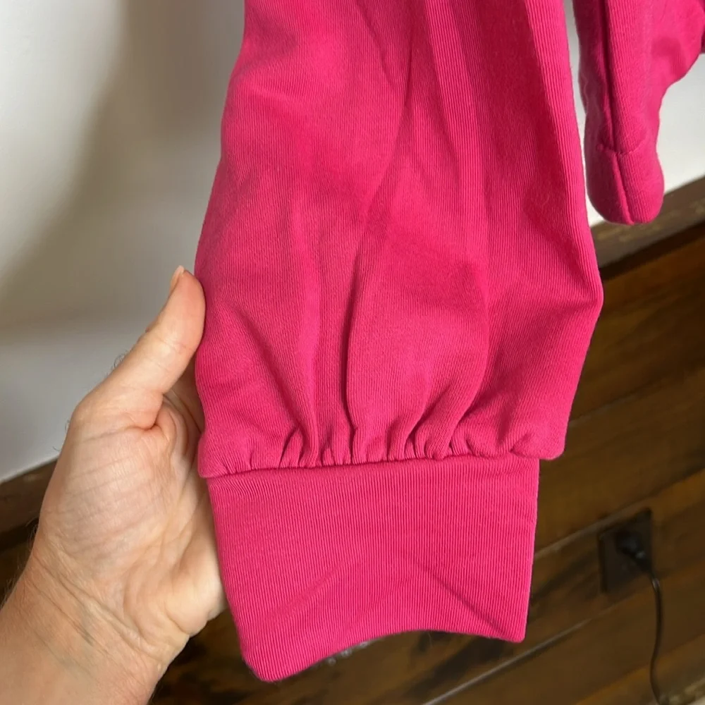 Amazon‎ Pink Cropped Crewneck Sweatshirt- M